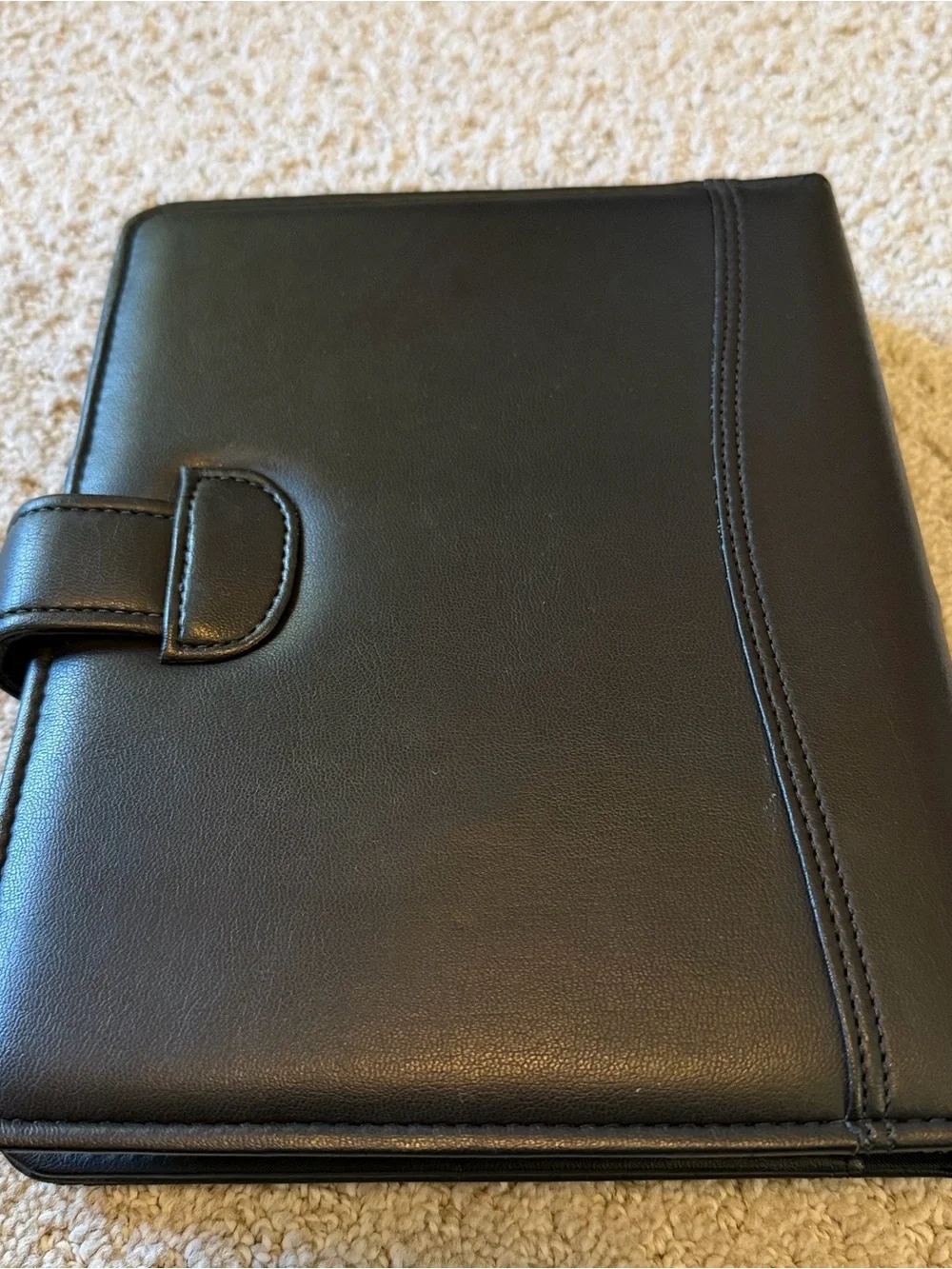 Day Timer Smooth Black Leather 7 Ring Planner Snap Close Inserts 90s Vintage (2)